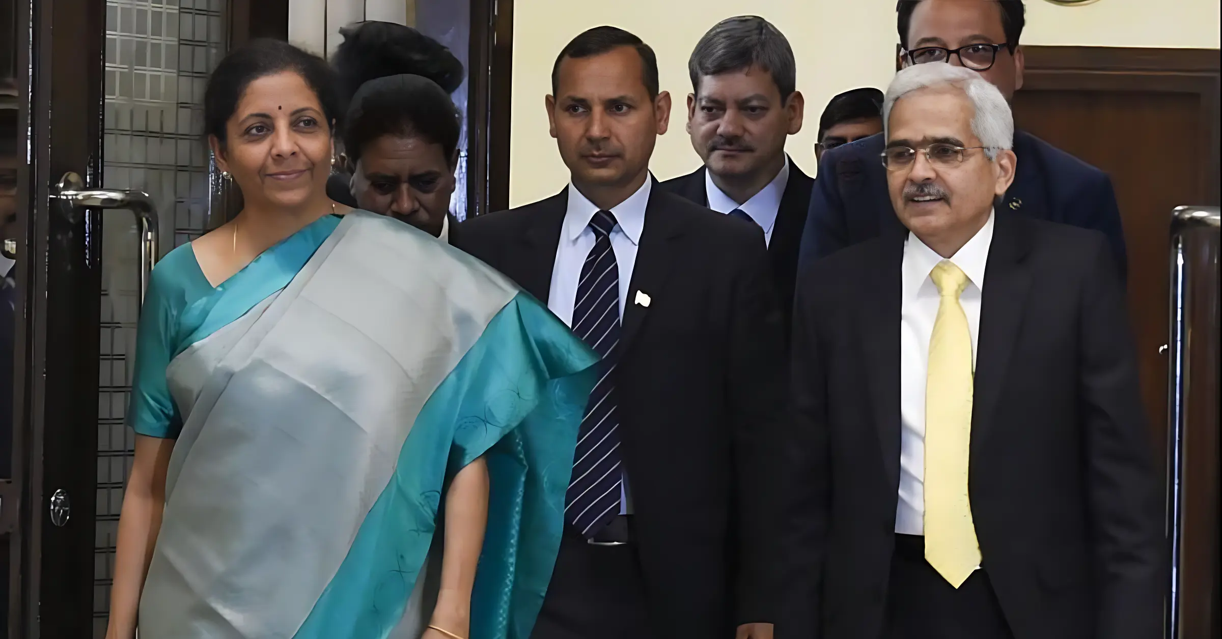 Shaktikanta Das and Nirmala Sitharaman Face Pressure to Step Down Over Alleged Scam and Bomb Threats