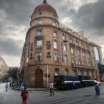 Central Bank of India headquarters in Mumbai. Base photo: Karthik Nadar / Wikimedia Commons (CC BY-SA 3.0).