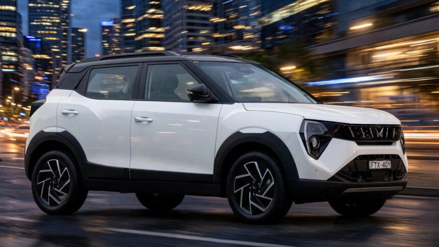 Mahindra XUV 3XO ZNG, the brand's first factory-fitted CNG SUV.