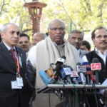 Mallikarjun Kharge briefing the media in New Delhi. Archive photo: Ministry of Railways, Government of India / Wikimedia Commons (GODL-India).