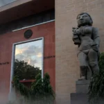 Reserve Bank of India head office. Building photo: Soham Banerjee, Wikimedia Commons CC BY 2.0; composite with editorial background