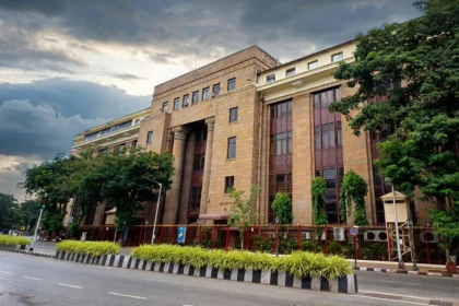Reserve Bank of India headquarters in Mumbai. Photo: DesiBoy101 / Wikimedia Commons (CC BY 4.0).
